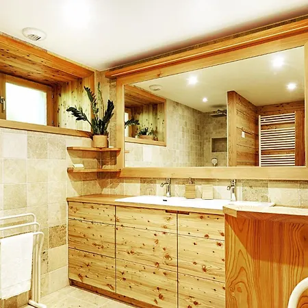 ゲストハウス De La Ferme De La Bouille