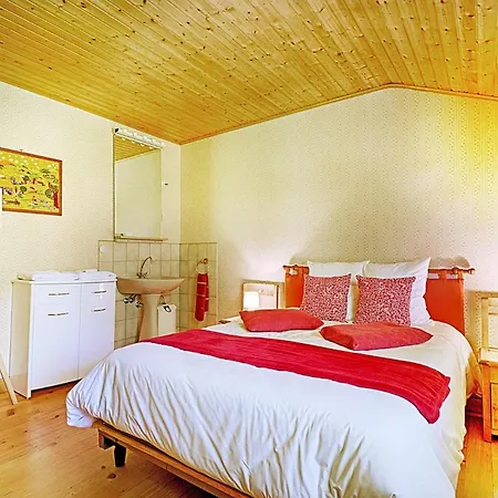Guest house De La Ferme De La Bouille *